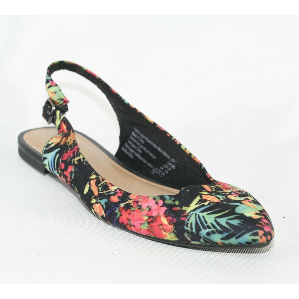 Fioni Black Floral Slip On Flat Flowers Shoes (Size US 7)